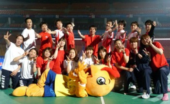 Stay or Go--Team Japan at Thomas/Uber Cups @archives