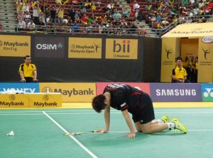 KUNCORO knows how to win better than TAGO does  